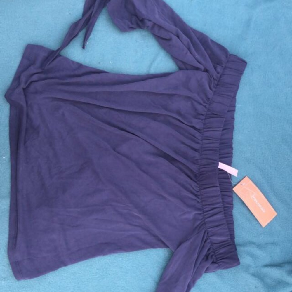 New with tag navy soft material off the shoulder!